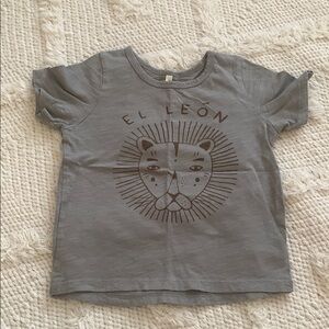 Rylee + Cru El León Tee